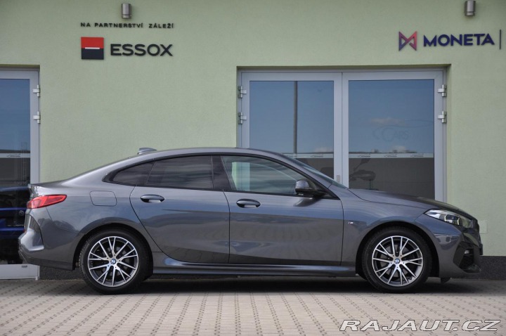 BMW 2 218i M-SPORT ČR 1.MAJ 2021