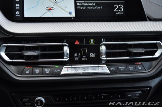 BMW 2 218i M-SPORT ČR 1.MAJ 2021