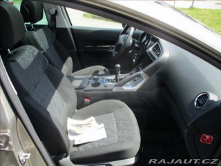 Peugeot 3008 1,6 i 16V 115kw Panorama, 2010
