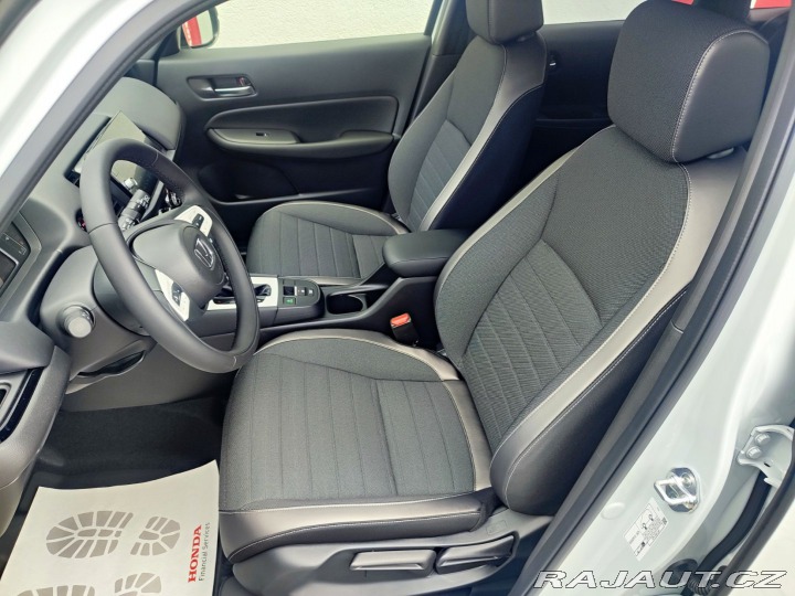 Honda Jazz CROSSTAR 1.5eHEV 122k MR2 2025