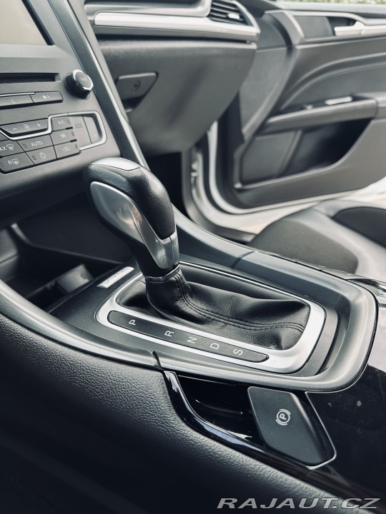 Ford Mondeo 2016