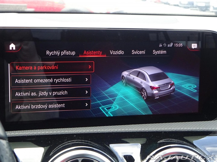 Mercedes-Benz A 250 E AMG line DPH HYBRID 2022