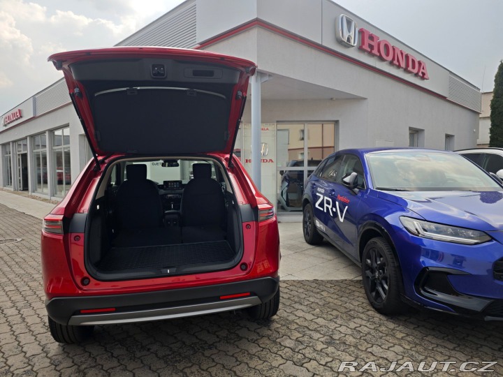 Honda HR-V 1.5 e:HEV Elegance Red SK 2025
