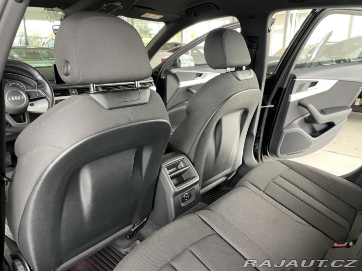 Audi A4 40TFSI Aut.140kW*SPORT*Ta 2018