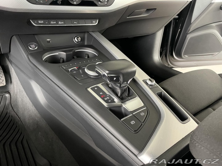 Audi A4 40TFSI Aut.140kW*REZERVAC 2018