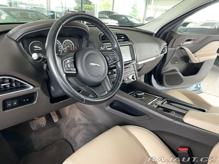 Jaguar F-Pace 35t AWD*250kW*360°Kamery* 2017