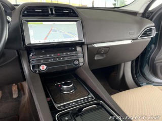 Jaguar F-Pace 35t AWD*250kW*360°Kamery* 2017