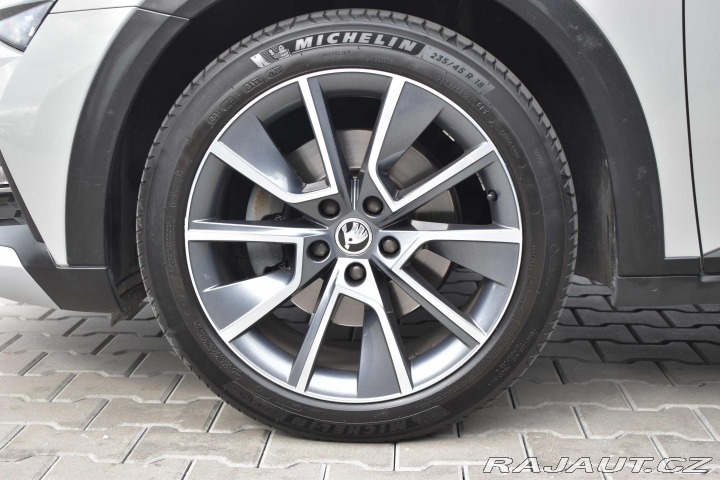 Škoda Superb SCOUT 2.0 TDI 140 DSG*VIR 2020