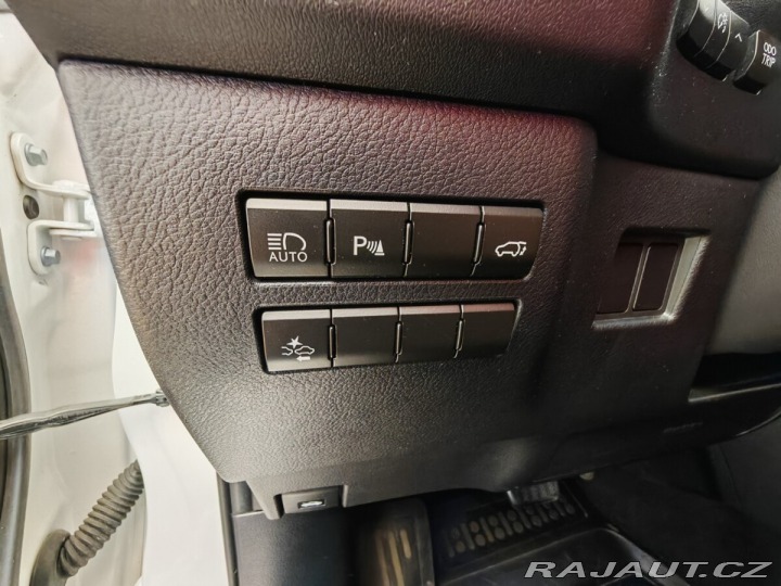Lexus Ostatní modely NX 300h 2.5 300h 145kW 4WD Execut 2016