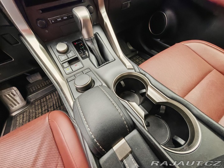 Lexus Ostatní modely NX 300h 2.5 300h 145kW 4WD Execut 2016