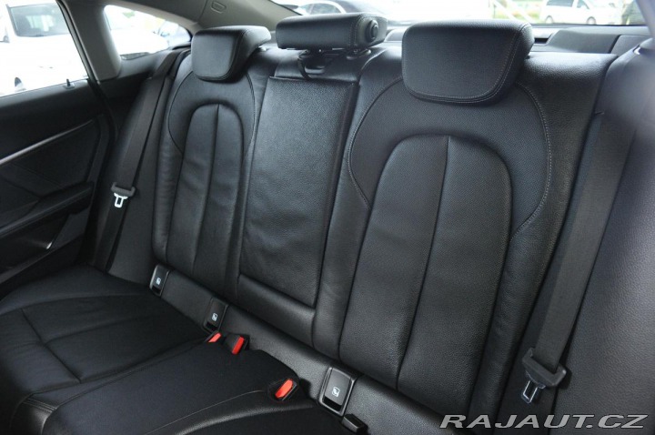 BMW 2 218d ČR 1.MAJ TAŽNÉ 2021