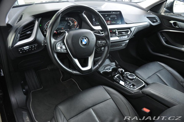 BMW 2 218d ČR 1.MAJ 2021