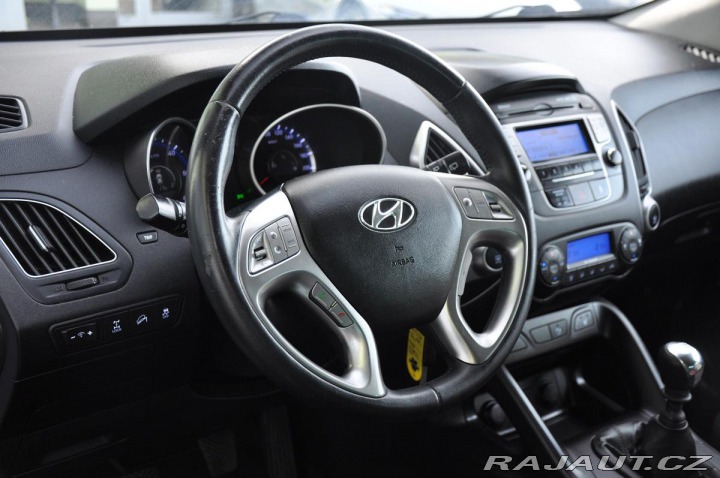 Hyundai ix35 2,0CRDi 4x4 TAŽNÉ 2011