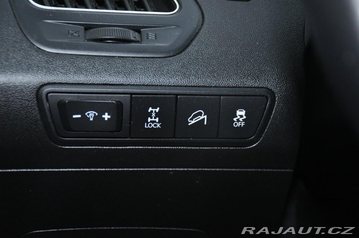 Hyundai ix35 2,0CRDi 4x4 TAŽNÉ 2011