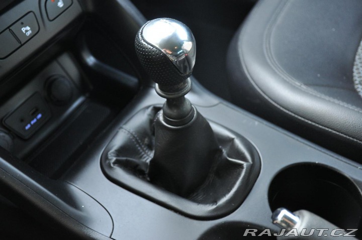 Hyundai ix35 2,0CRDi 4x4 TAŽNÉ 2011