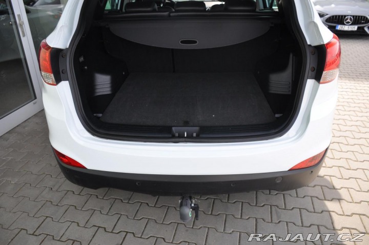 Hyundai ix35 2,0CRDi 4x4 TAŽNÉ 2011