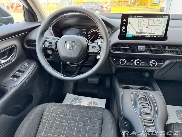 Honda ZR-V 2.0eHEV 135kW Elegance SK 2025