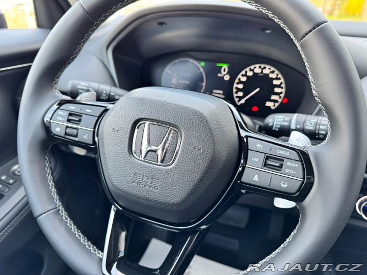 Honda ZR-V 2.0eHEV 135kW Elegance SK 2025