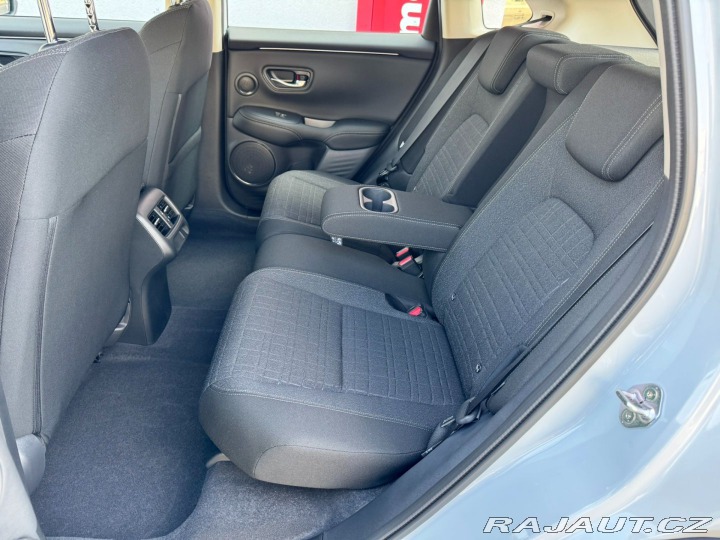 Honda ZR-V 2.0eHEV 135kW Elegance SK 2025