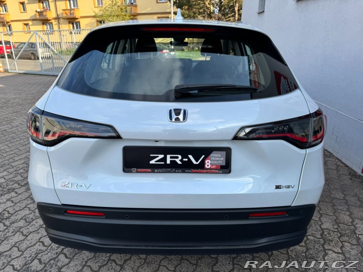 Honda ZR-V 2.0eHEV 135kW Elegance SK 2025
