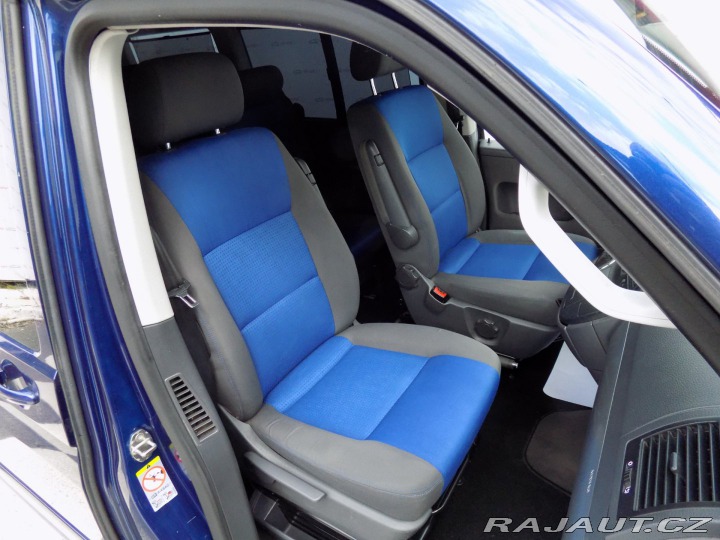 Volkswagen Multivan 2.5TDI/96KW/NAVI/7.míst/ 2008