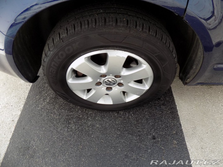 Volkswagen Multivan 2.5TDI/96KW/NAVI/7.míst/ 2008