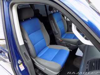 Volkswagen Multivan 2.5TDI/96KW/NAVI/7.míst/ 2008