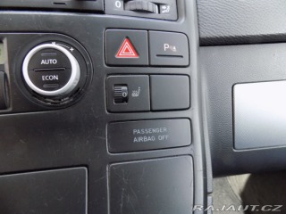 Volkswagen Multivan 2.5TDI/96KW/NAVI/7.míst/ 2008