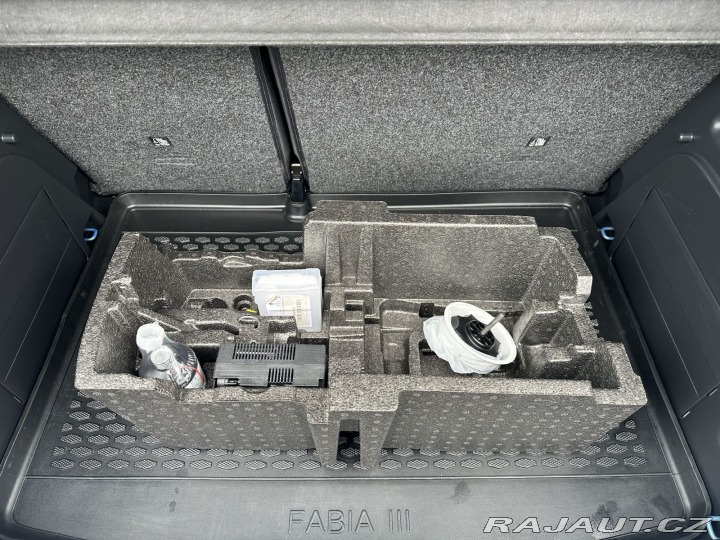 Škoda Fabia 1,2TSI 66kW STYLE 1.MAJIT 2016