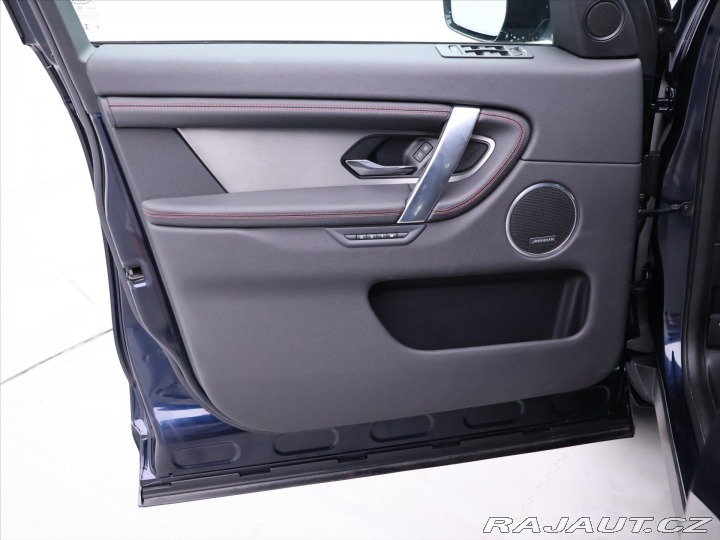 Land Rover Discovery 2,0 D200 SPORT 150kW Záru 2022