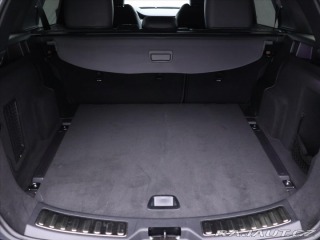 Land Rover Discovery 2,0 D200 SPORT 150kW Záru 2022