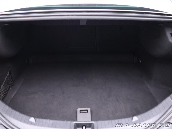 Mercedes-Benz CLA 1,6 180 BlueEFFICIENCY 90 2013