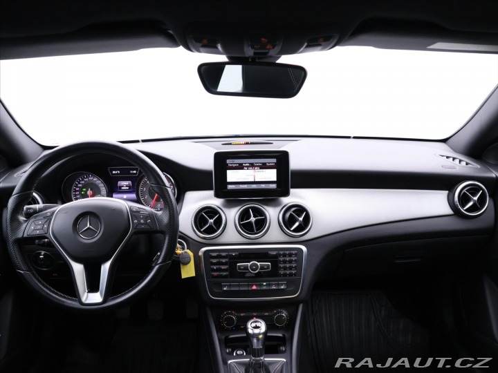 Mercedes-Benz CLA 1,6 180 BlueEFFICIENCY 90 2013
