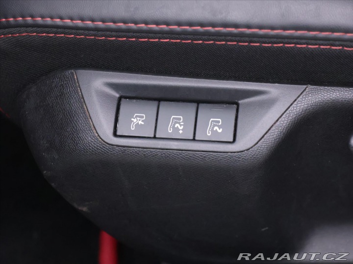 Peugeot 308 1,6 THP GTI 200kW Klima 2017