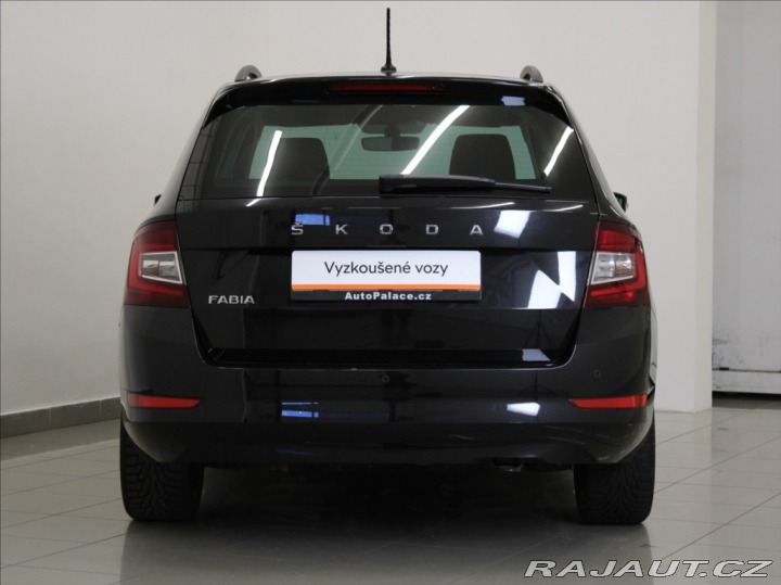 Škoda Fabia 1,0 TSi 70kW Tour BLACK K 2022