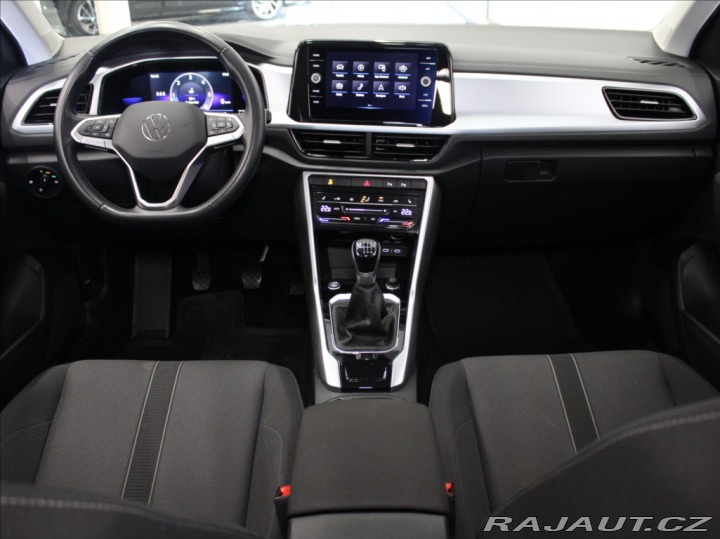 Volkswagen T-Roc 2,0 TDi 110kW Life TAŽNÉ 2022