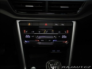 Volkswagen T-Roc 2,0 TDi 110kW Life TAŽNÉ 2022