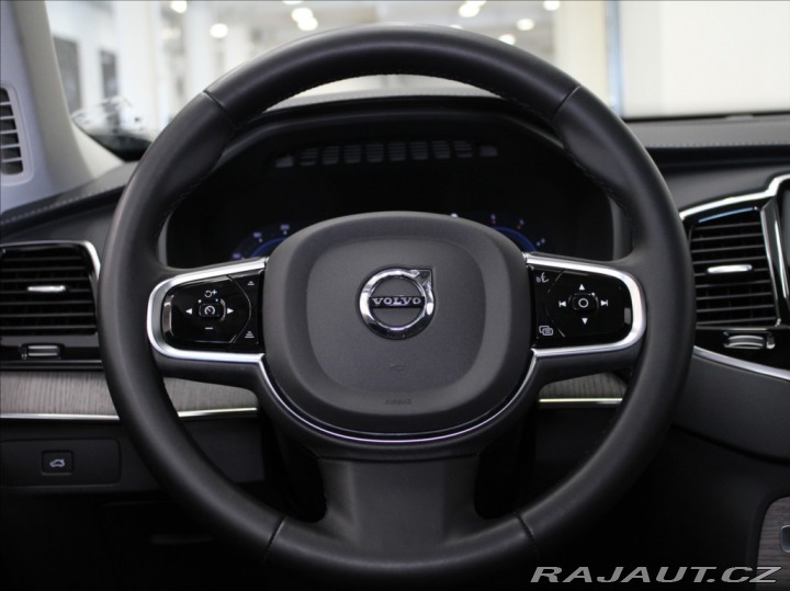 Volvo XC90 2,0 B5 PLUS Bright 7míst 2023