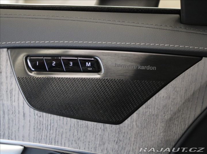 Volvo XC90 2,0 B5 PLUS Bright 7míst 2023