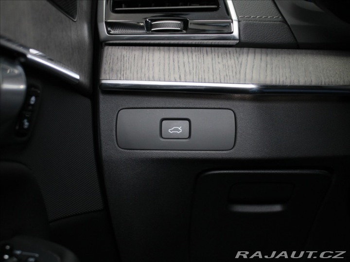 Volvo XC90 2,0 B5 PLUS Bright 7míst 2023