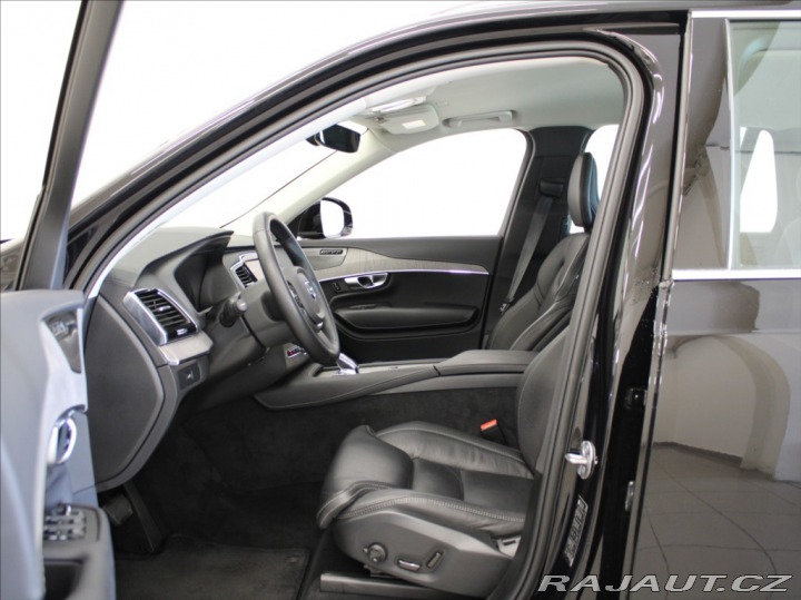 Volvo XC90 2,0 B5 PLUS Bright 7míst 2023