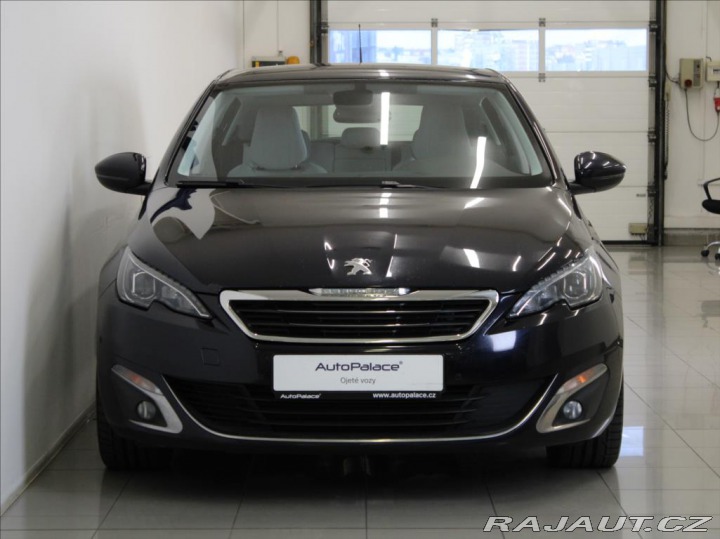 Peugeot 308 1,6 THP Allure KAM. Akční 2013