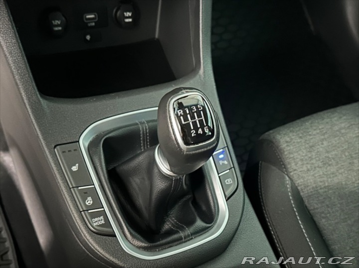 Hyundai i30 1,5 T-GDI SMART NAVI 2022