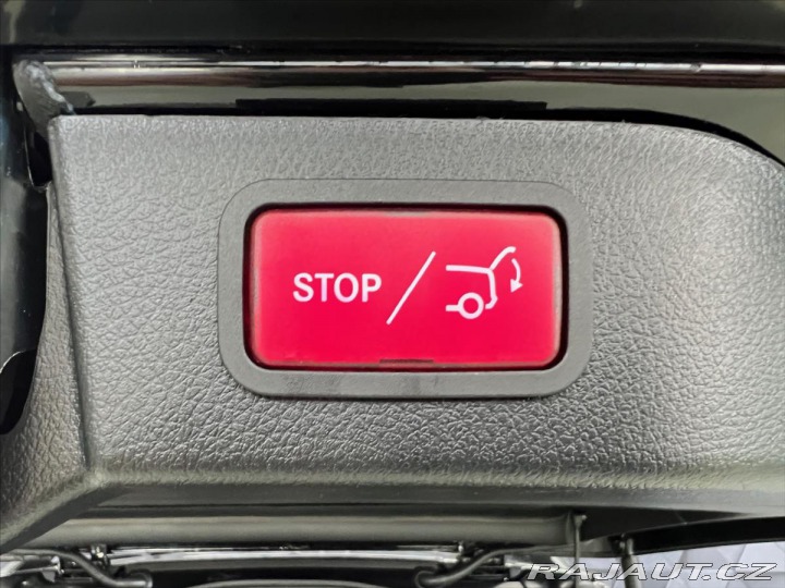 Mercedes-Benz V 300d 4M AMG L EXCLUSIVE, 2025