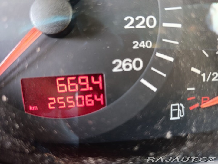 Audi A6 Avant 2,4 130Kw, manuál 2005