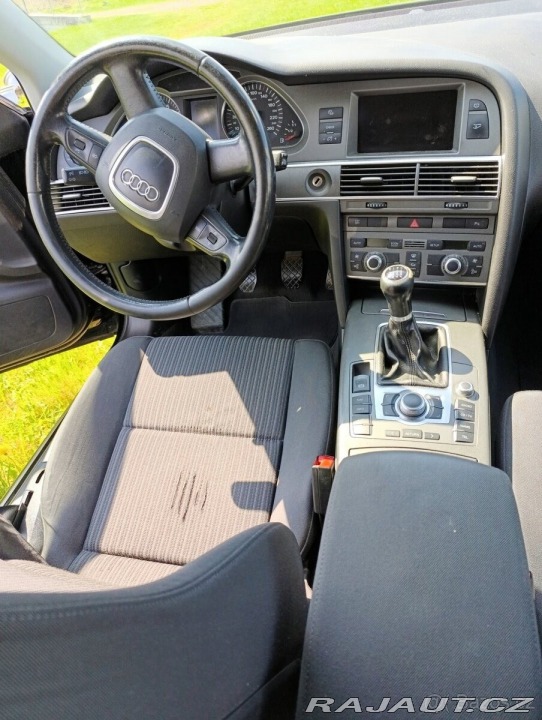 Audi A6 Avant 2,4 130Kw, manuál 2005