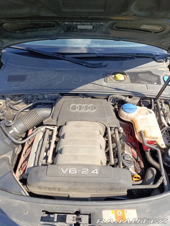 Audi A6 Avant 2,4 130Kw, manuál 2005