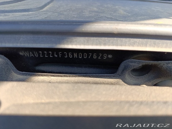 Audi A6 Avant 2,4 130Kw, manuál 2005