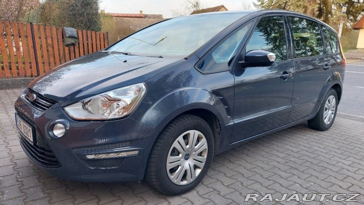 Ford S-MAX 2,0 2010