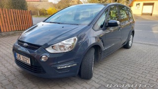Ford S-MAX 2,0 2010
